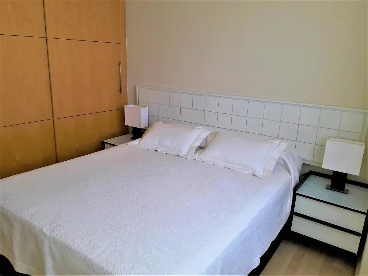 Apartamento Atico Pacifico Parking Y Piscina Gratis Málaga 0*,