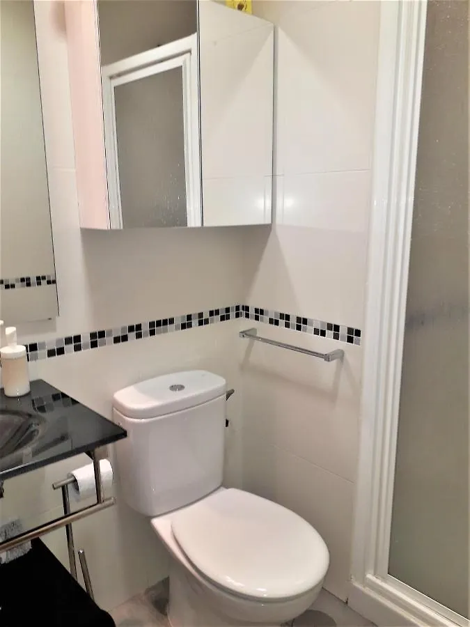 Apartamento Atico Pacifico Parking Y Piscina Gratis Málaga